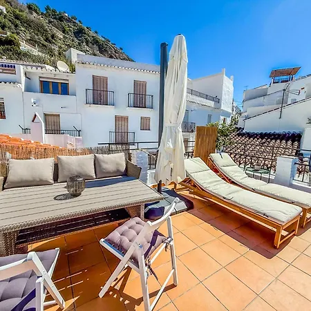 Holiday home 2 Bedroom House With Roof Terrace In The Beautiful Village Of